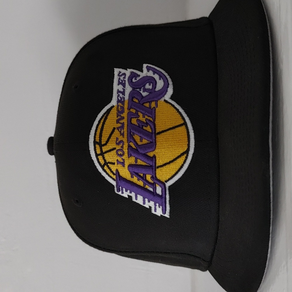 Lakers snapback